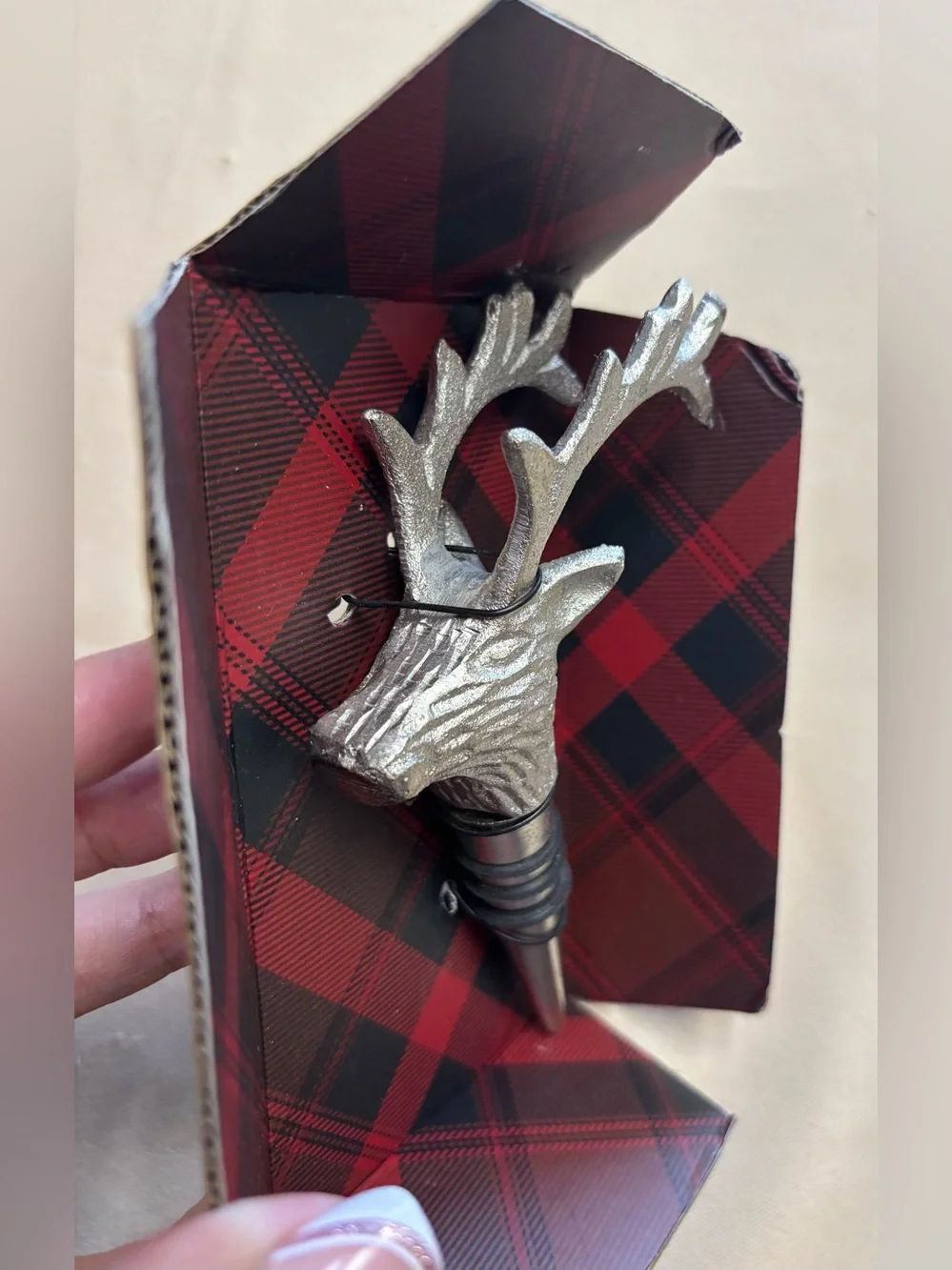 NEW Open Box Stag Elk Deer Bottle Wine Stopper Holiday Christmas Silver READ